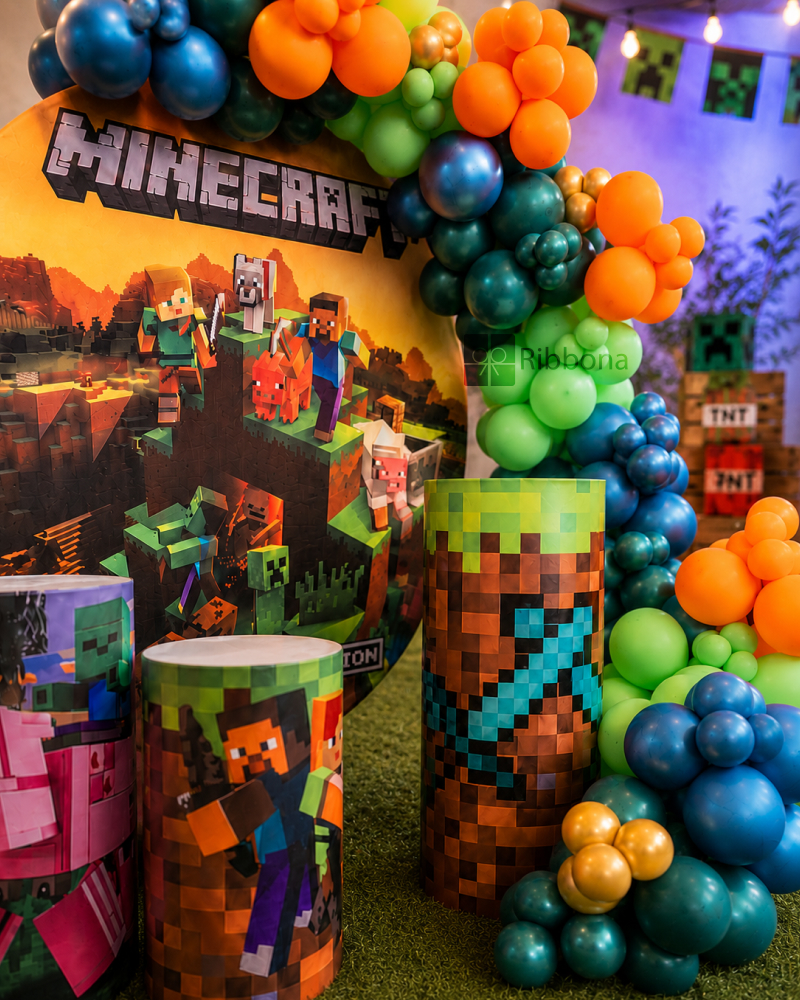 دکور تولد تم Minecraft Image 2